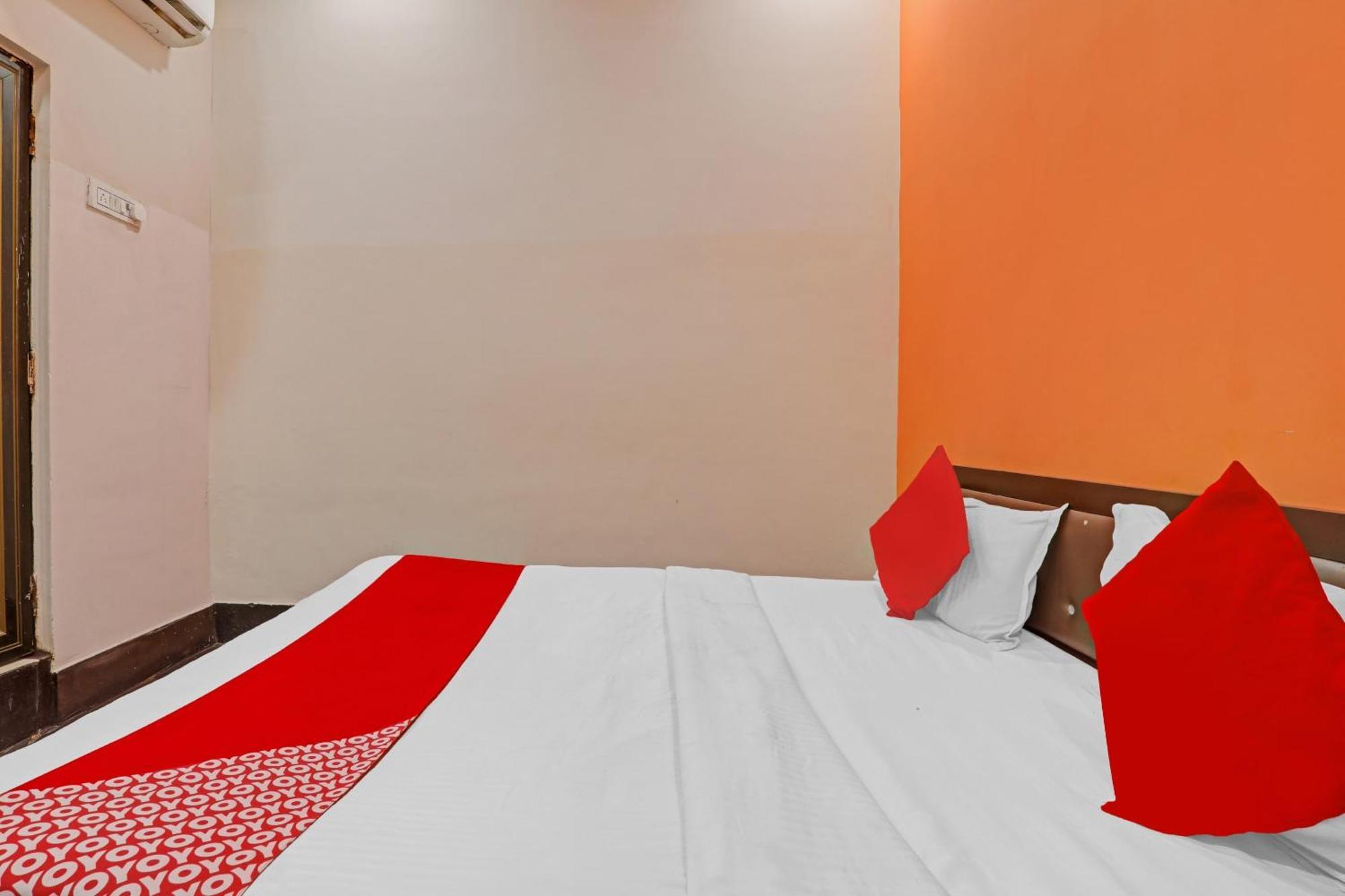 Hotel O New Pacifica Grand Near Phoenix United Lucknow Exterior photo